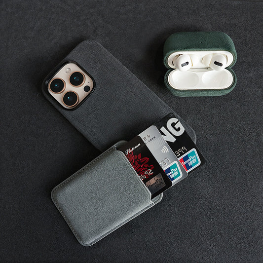 Alcantara® MagSafe Card Holder